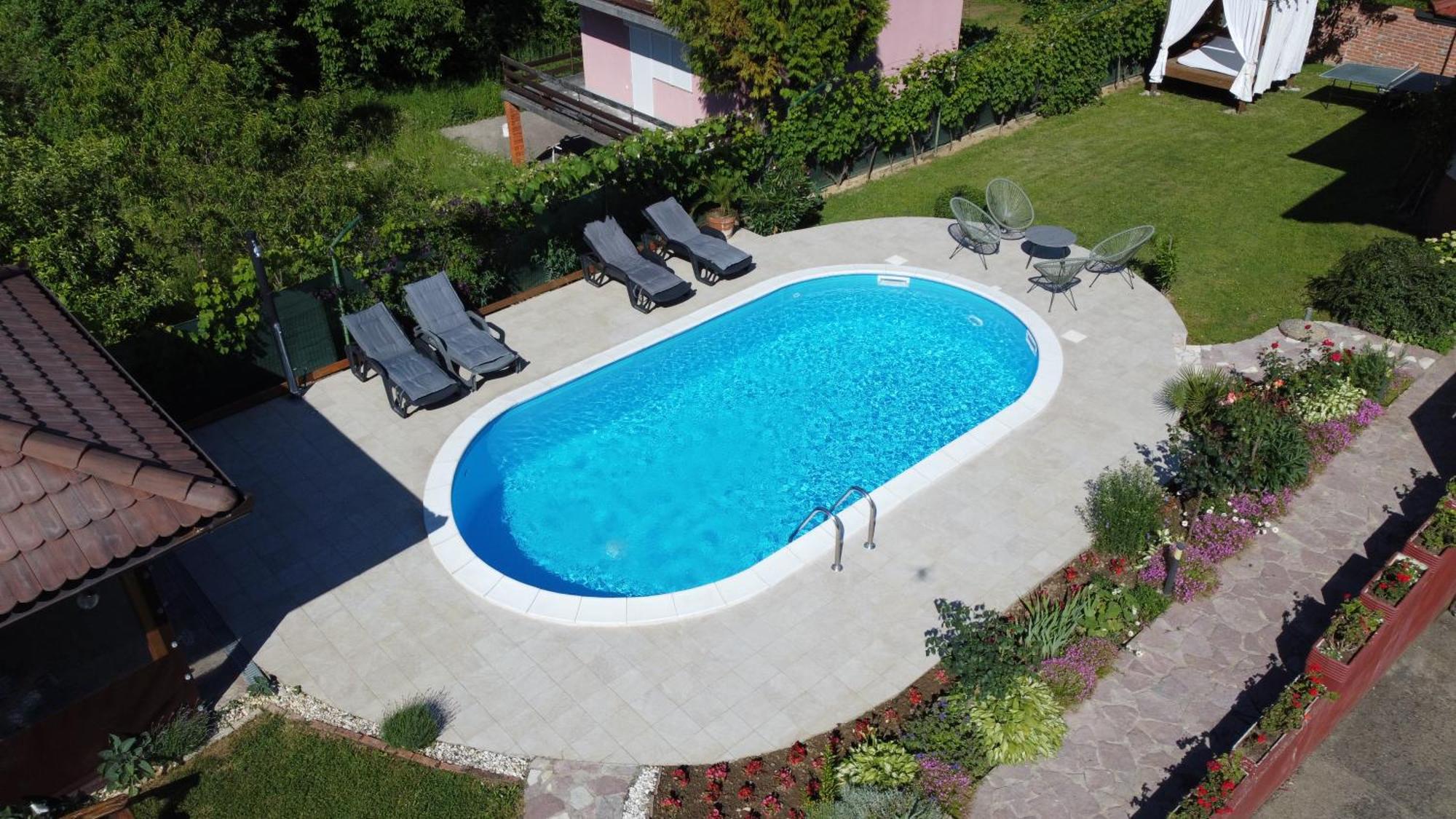 Villa Katarina With Pool Μπάνια Λούκα Εξωτερικό φωτογραφία
